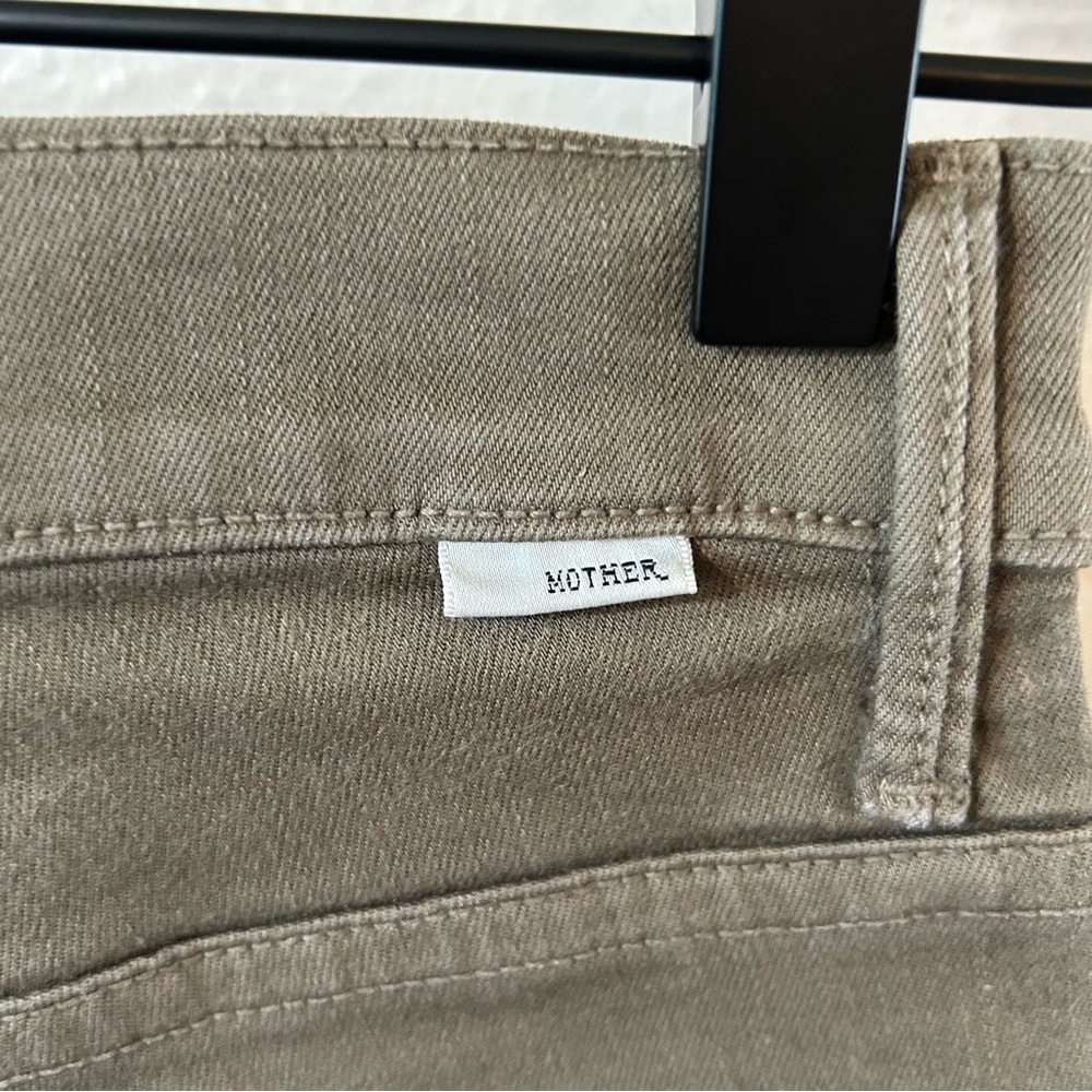 MOTHER Denim + Freja Limited Edition Skinny Jeans in‎ Olive Green Wash - Picture 8 of 10